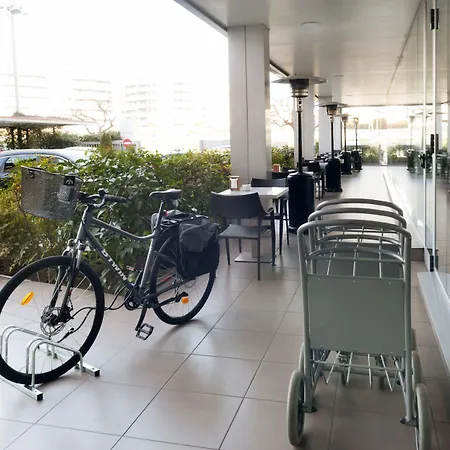 Ibis ホテル 2*