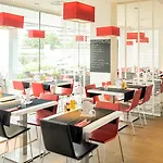Ibis 2* Lleida