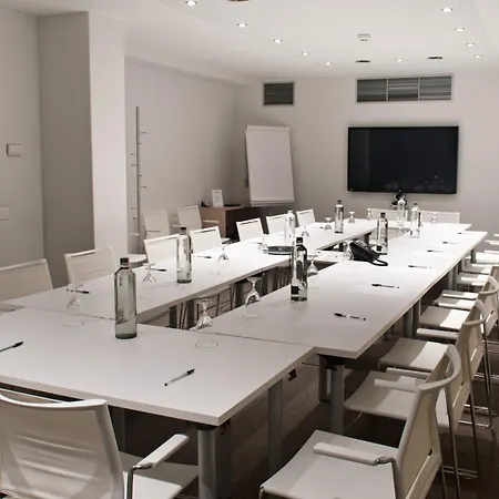 Ibis Ξενοδοχείο