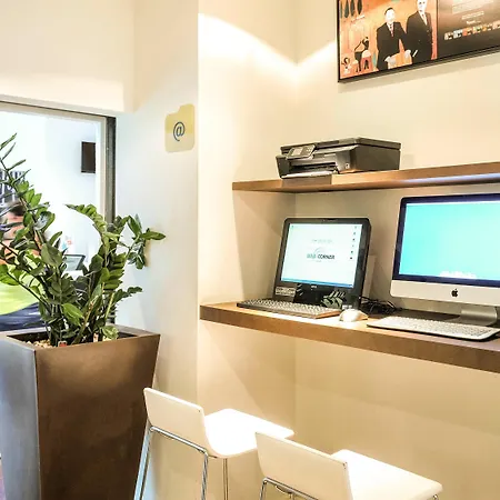 Ibis Hotel