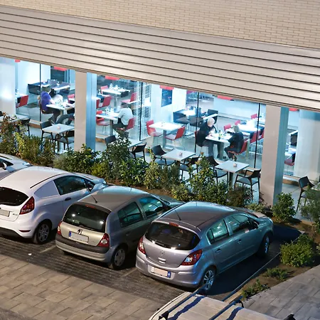 Ibis Ξενοδοχείο Λιέιδα