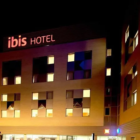 Ibis Hotel 2*