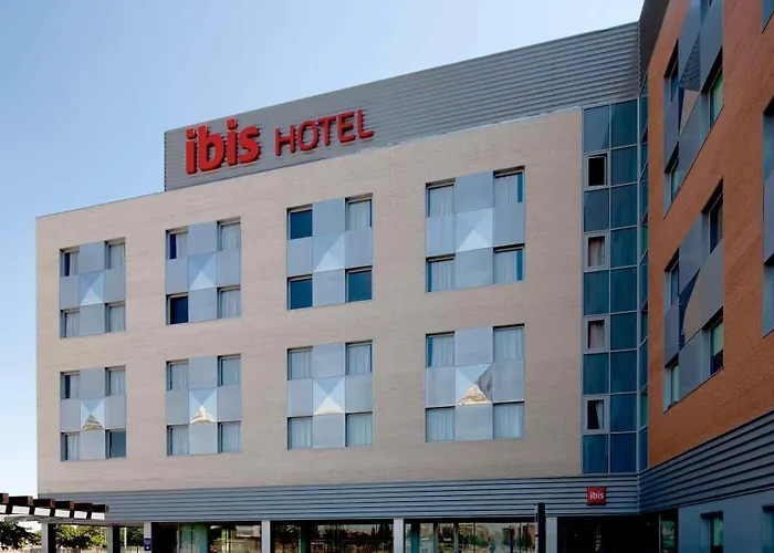 فندق Ibis 2*