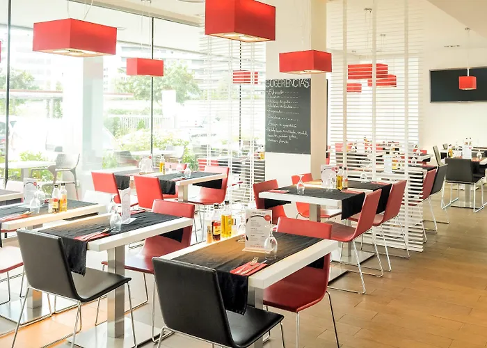Ibis 2* Lleida